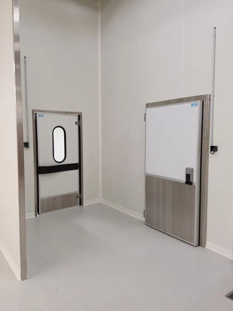 Hinged Cold Room Doors