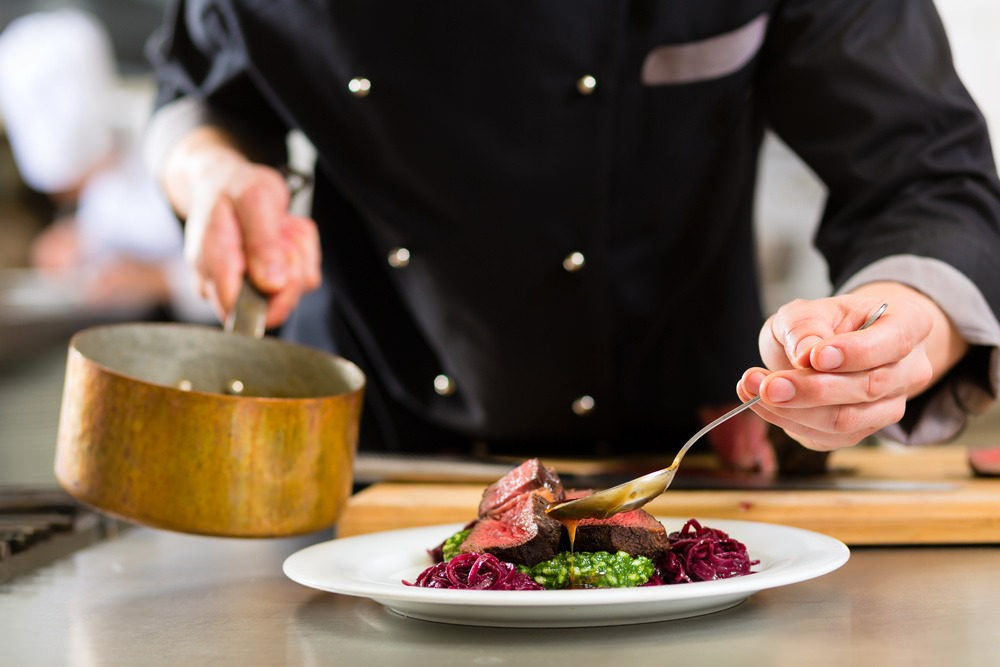 Hotels & Restaurants