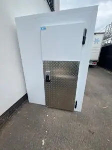 foodshare outside modular cold room